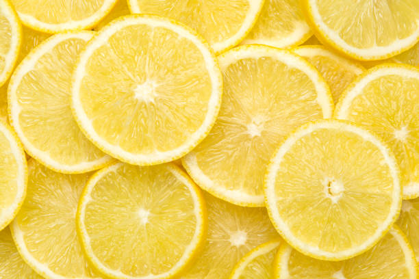 Fresh lemon slices